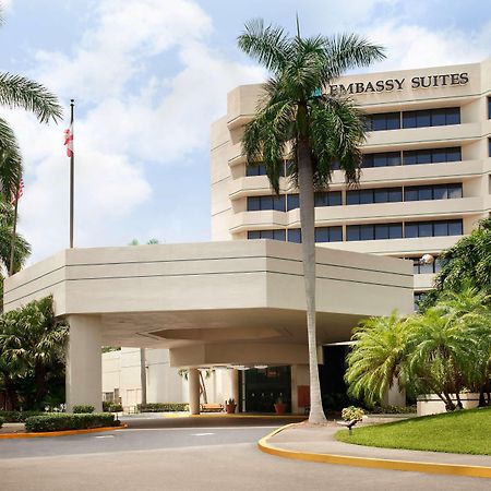 Embassy Suites Бока-Ратон Экстерьер фото