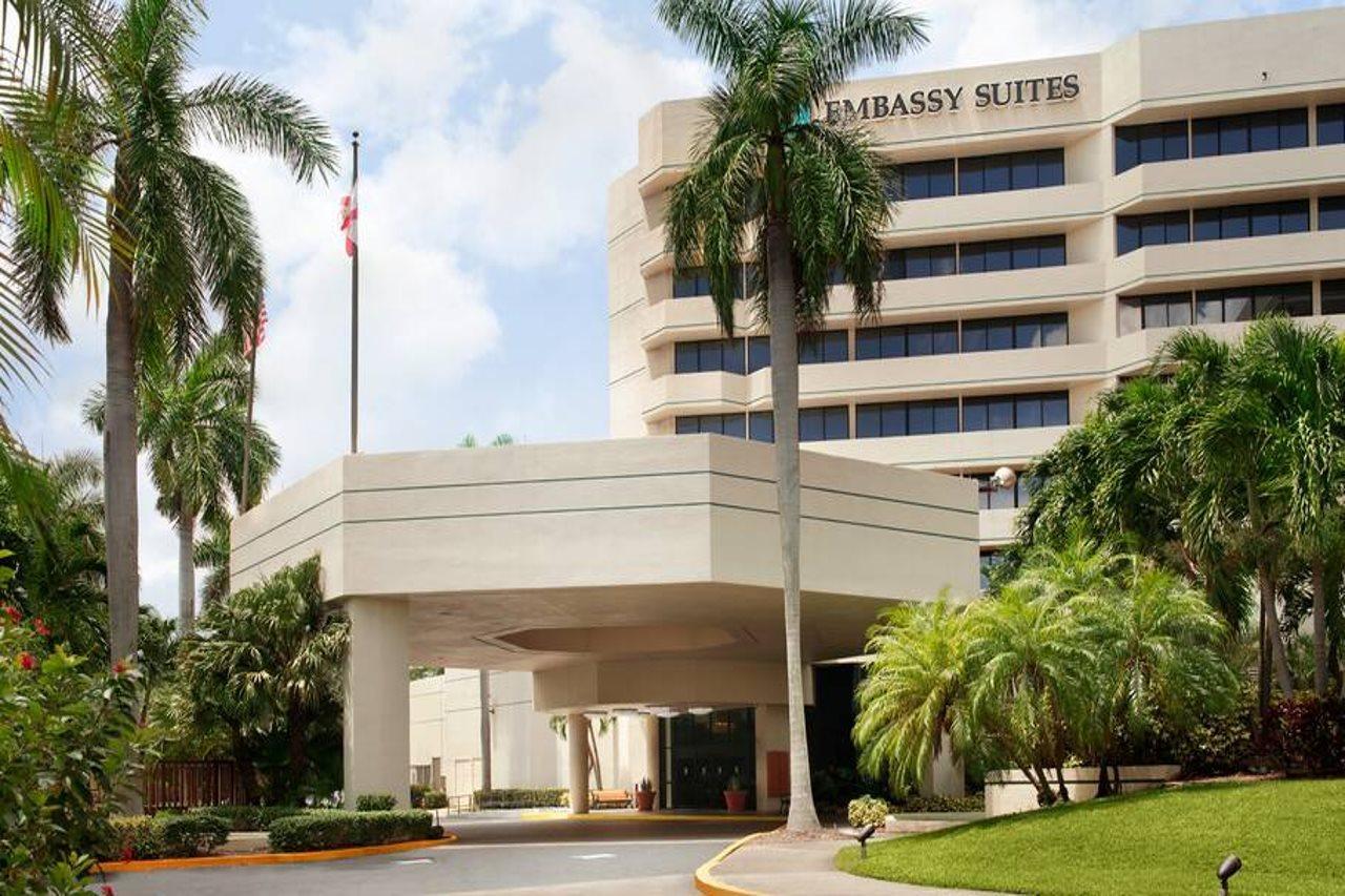 Embassy Suites Бока-Ратон Экстерьер фото