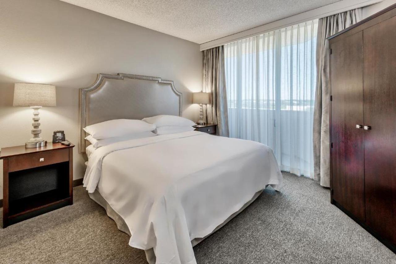 Embassy Suites Бока-Ратон Экстерьер фото