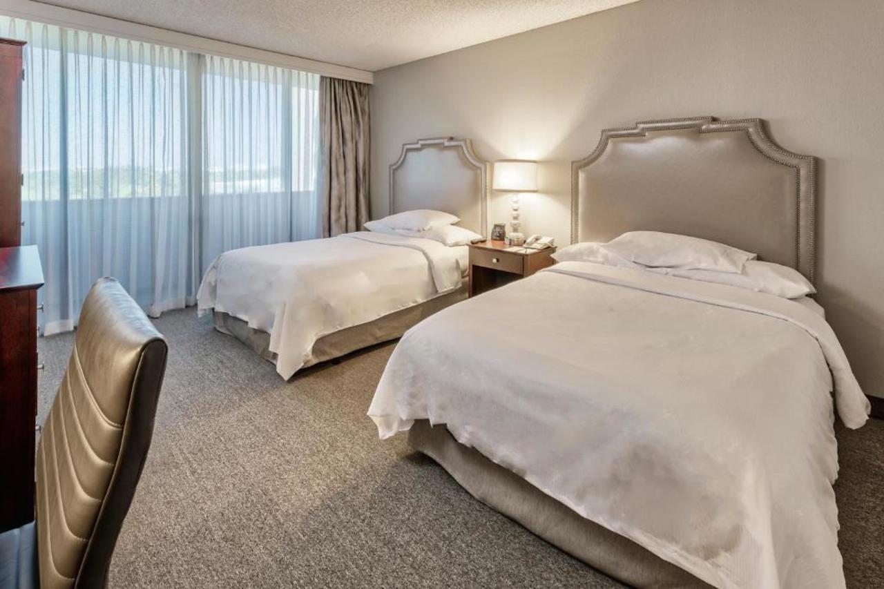 Embassy Suites Бока-Ратон Экстерьер фото
